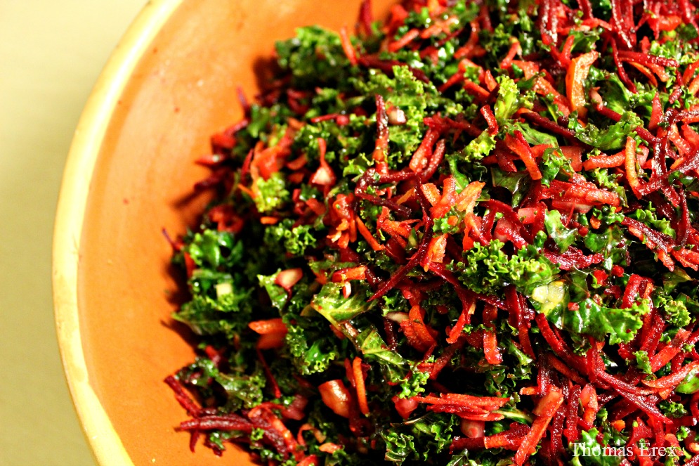 marineret grønkål, salat, rodfrugter